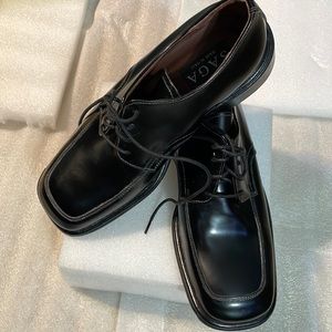 Vintage SAGA brand new shoes, size 7 1/2